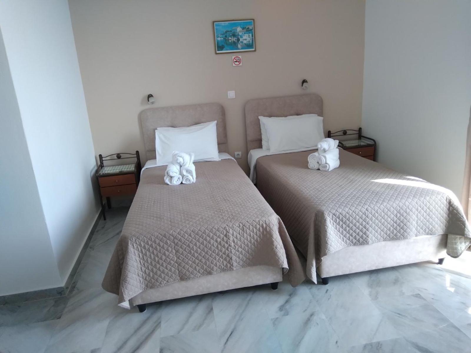 Makis Studios & Apartments Poros  Exterior foto